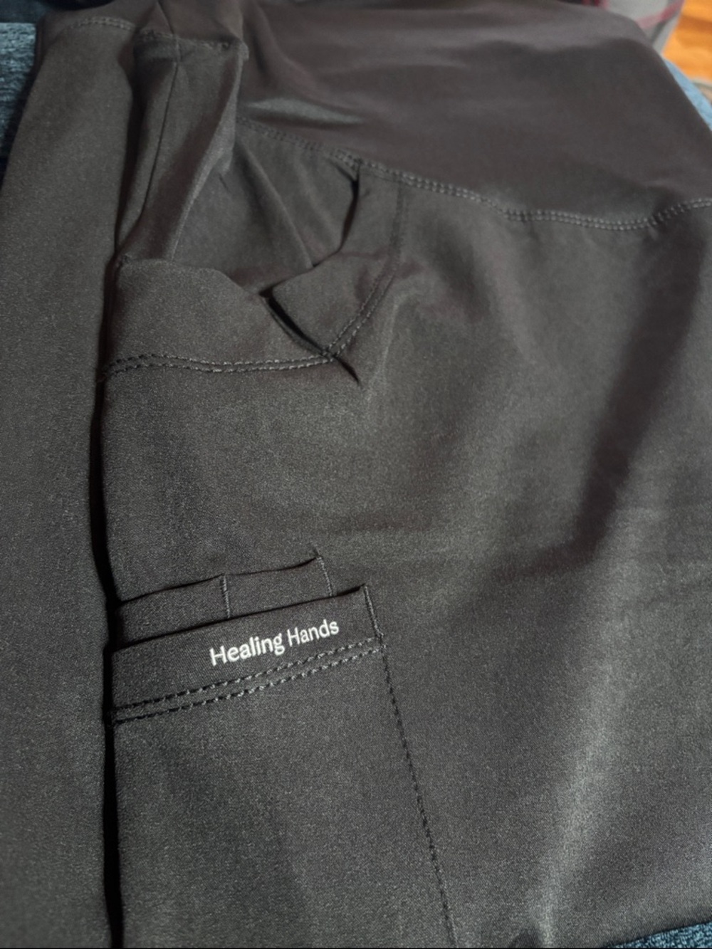 HH WORKS Maternity Cargo Scrub Pants in BLACK